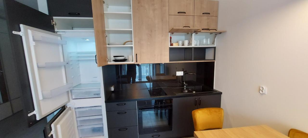 Apartament Barcelona Krasków Eksteriør bilde